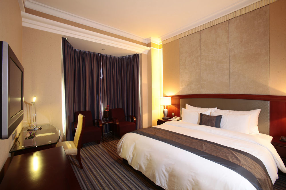 Shenzhen Futian Asta Hotel Exterior photo