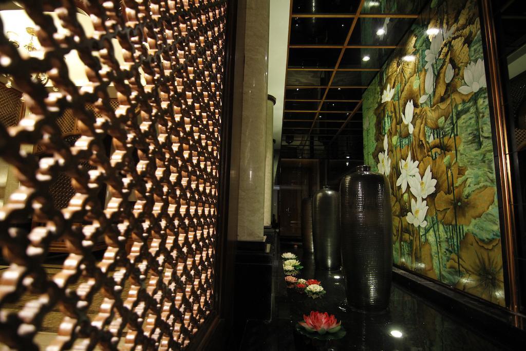 Shenzhen Futian Asta Hotel Exterior photo